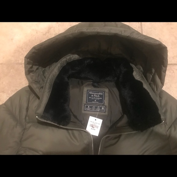 Abercrombie & Fitch Jacket Puffer - Picture 3 of 9